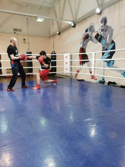 Тренировки  по боксу групповые Спорткомплекс МИИТа (12 тренировок) - купить в Балапане